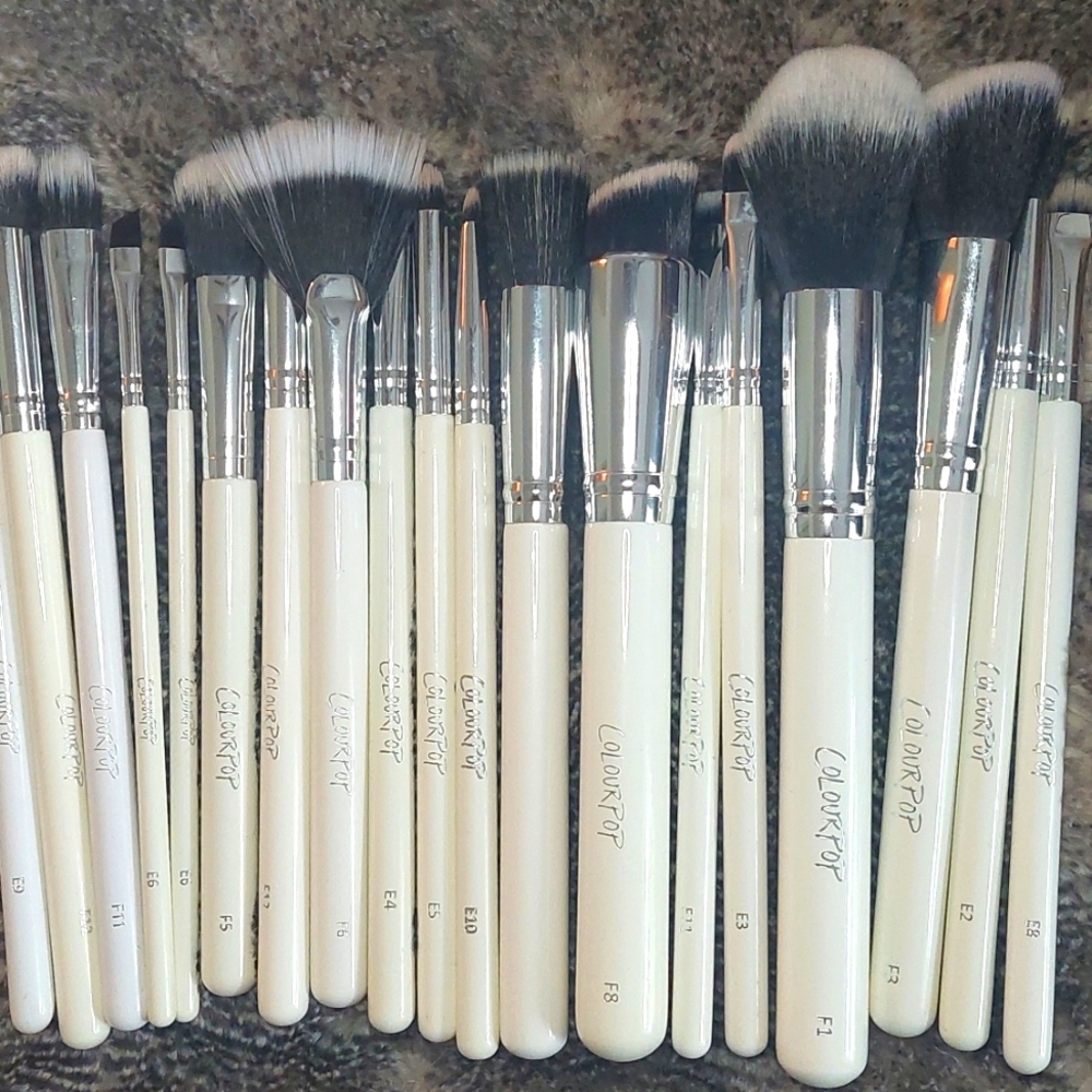 Colourpop 19 Brush Set